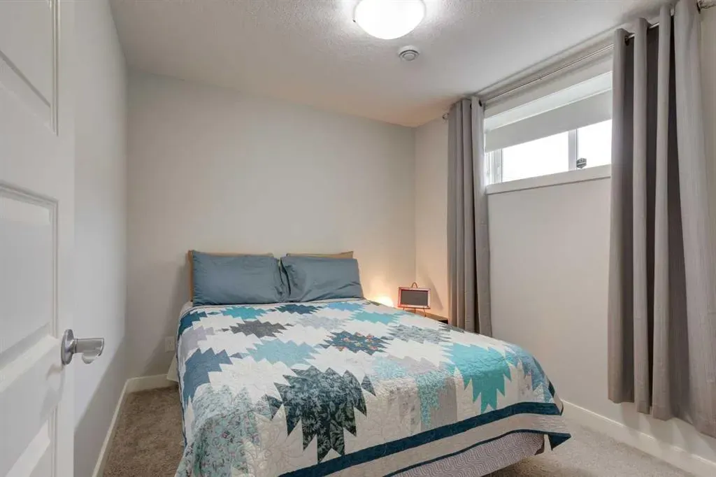 30 Nolanhurst Gardens NW