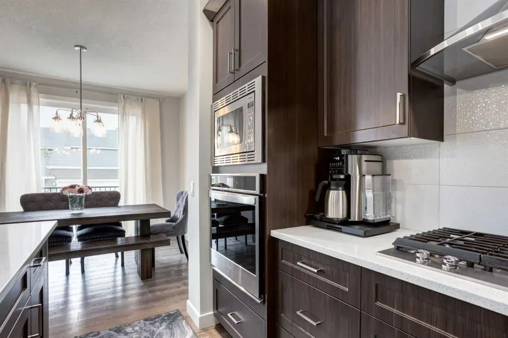 30 Nolanhurst Gardens NW