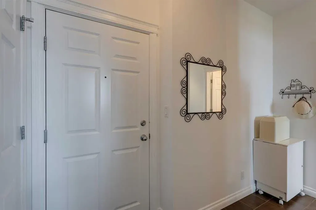 24 Hemlock Crescent SW, #3608