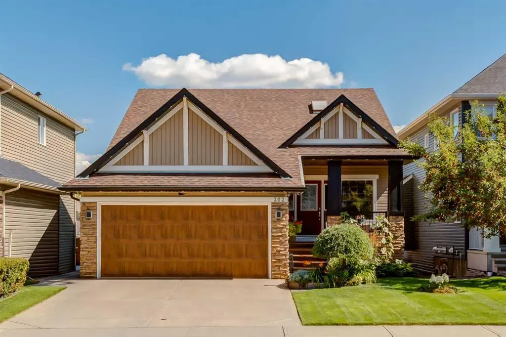 202 Silverado Bank Circle SW