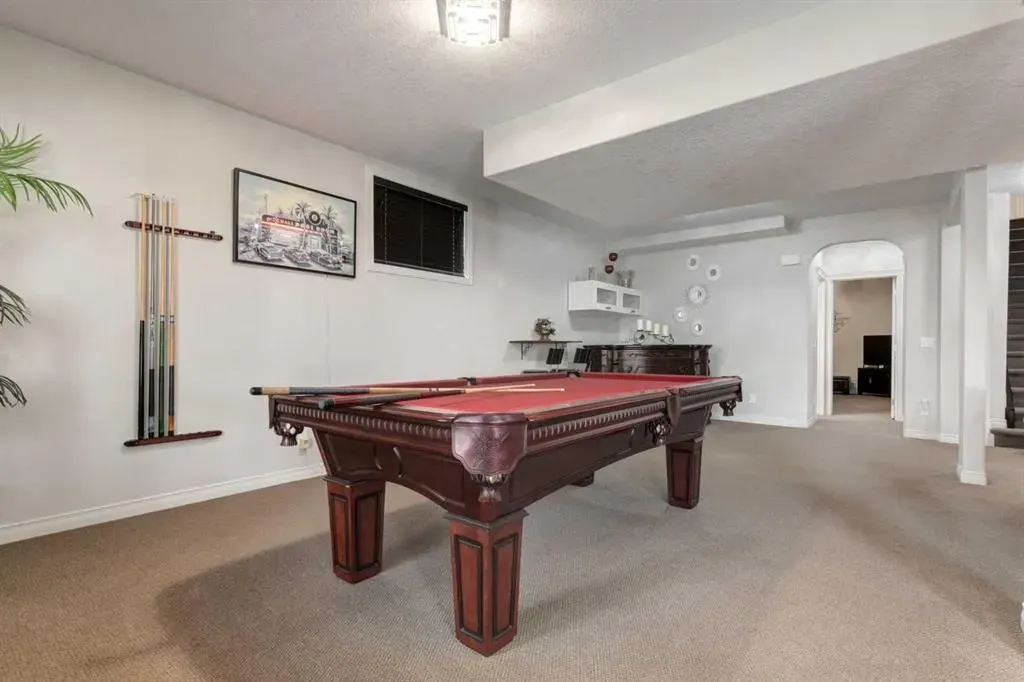 202 Silverado Bank Circle SW