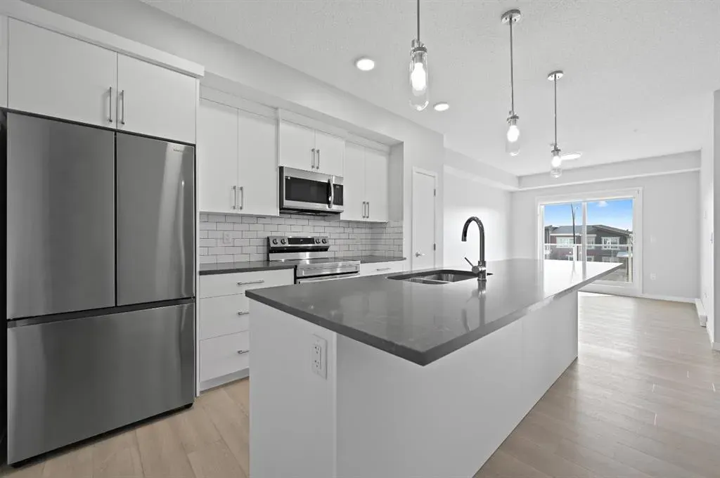 40 carrington Plaza NW, #209