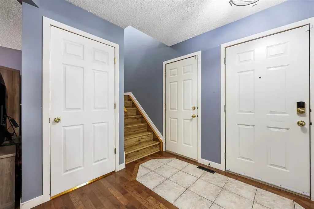 10 Big Springs Hill SE
