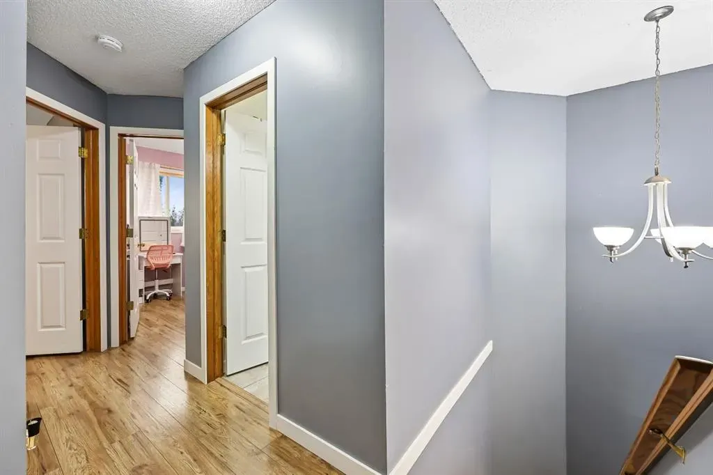 10 Big Springs Hill SE