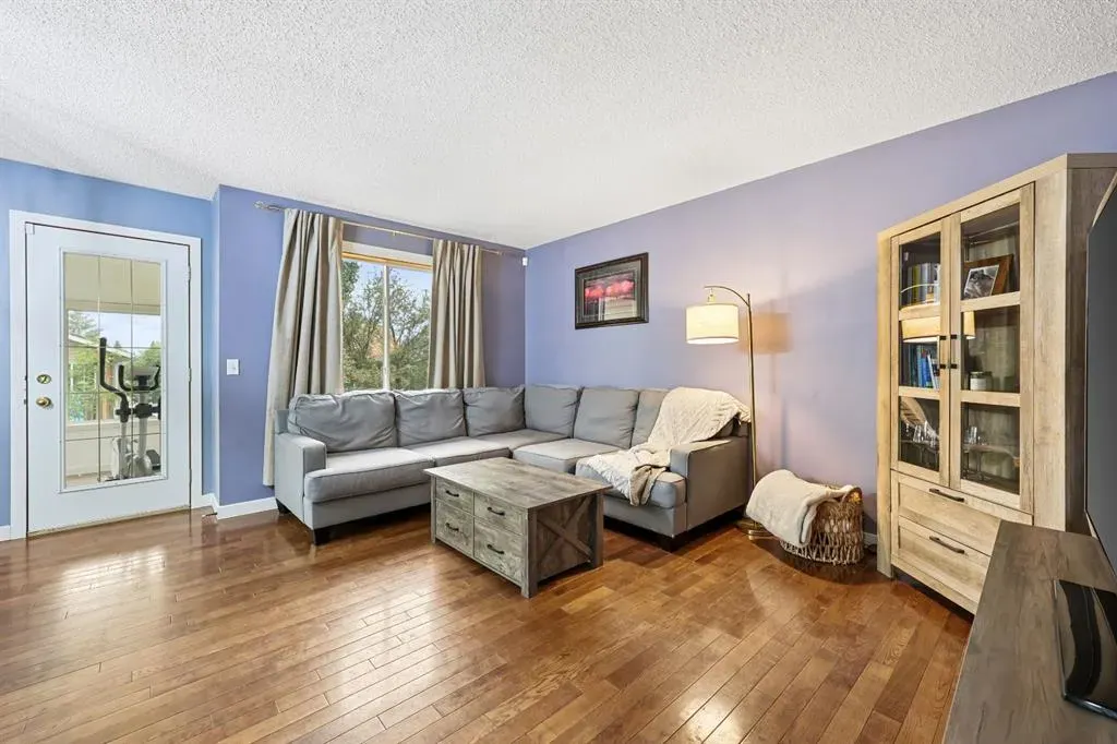 10 Big Springs Hill SE