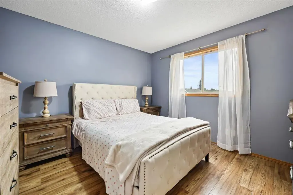 10 Big Springs Hill SE