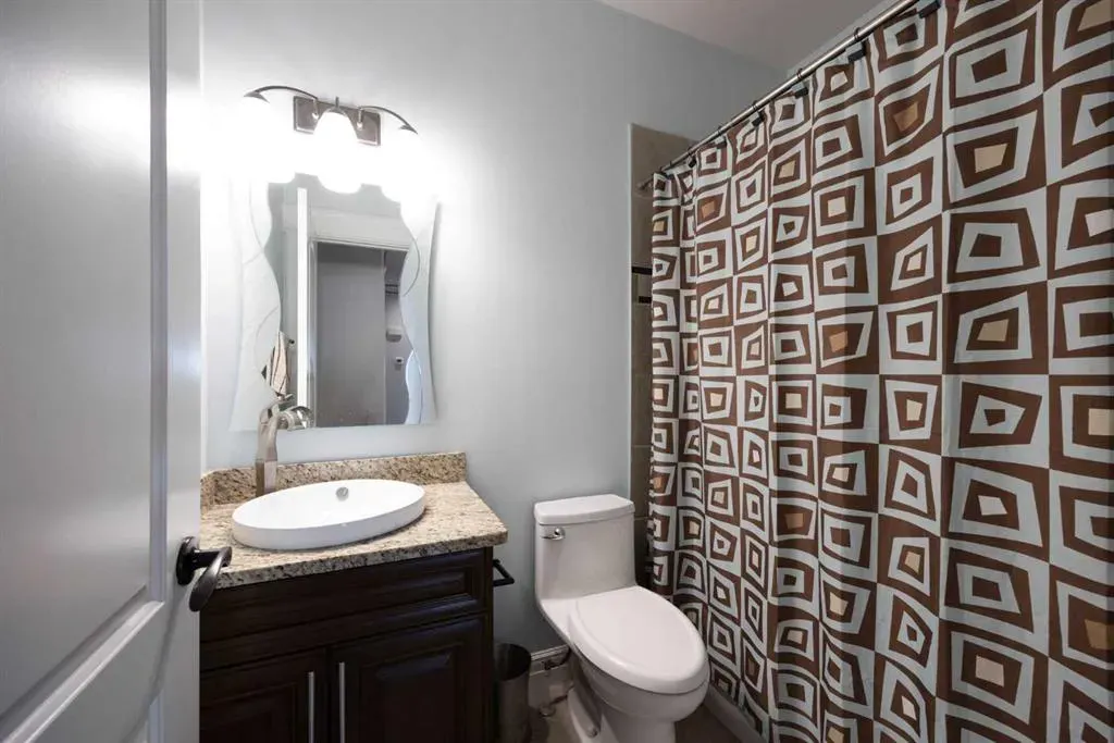340 Fireweed Crescent