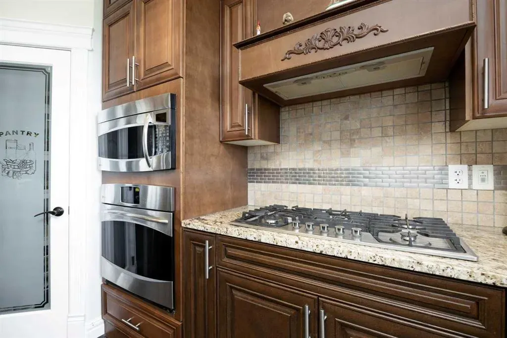340 Fireweed Crescent