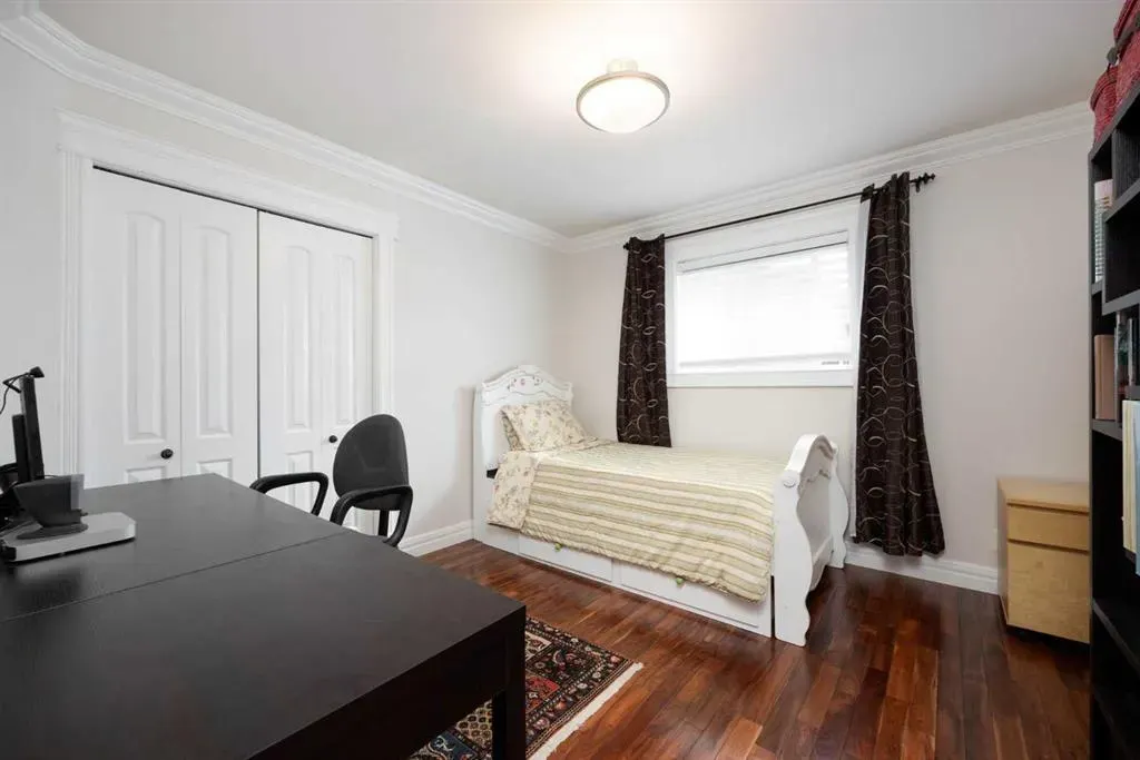 340 Fireweed Crescent