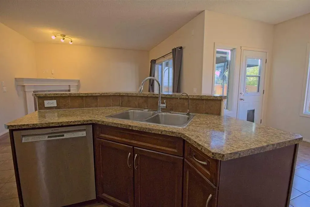 109 Bridlerange Place SW