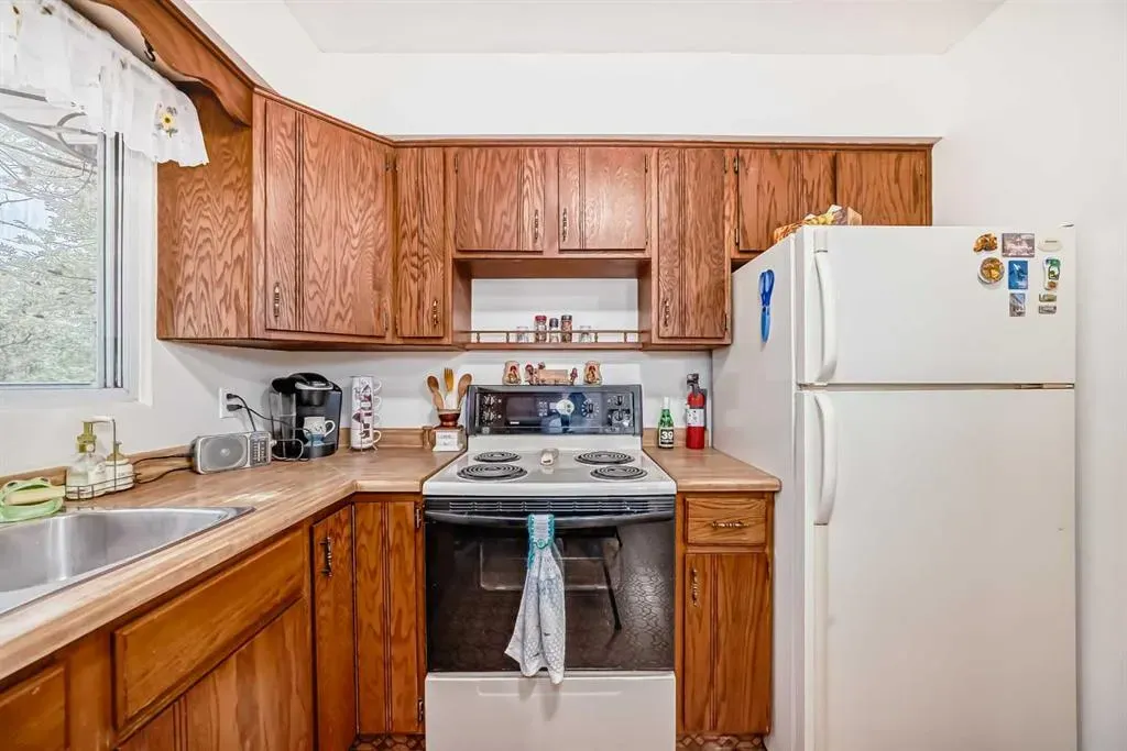 51 Ferncliff Crescent SE