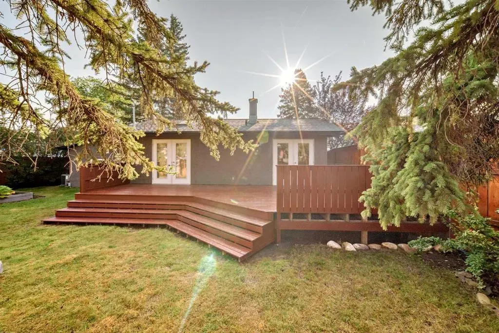 51 Holden Road SW