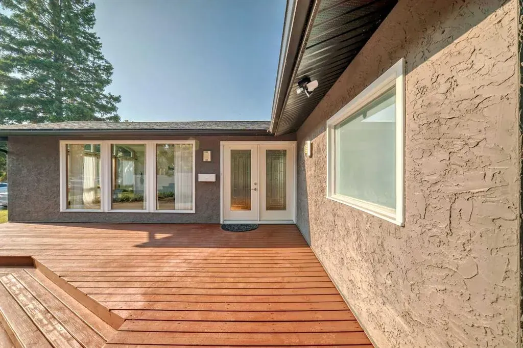 51 Holden Road SW