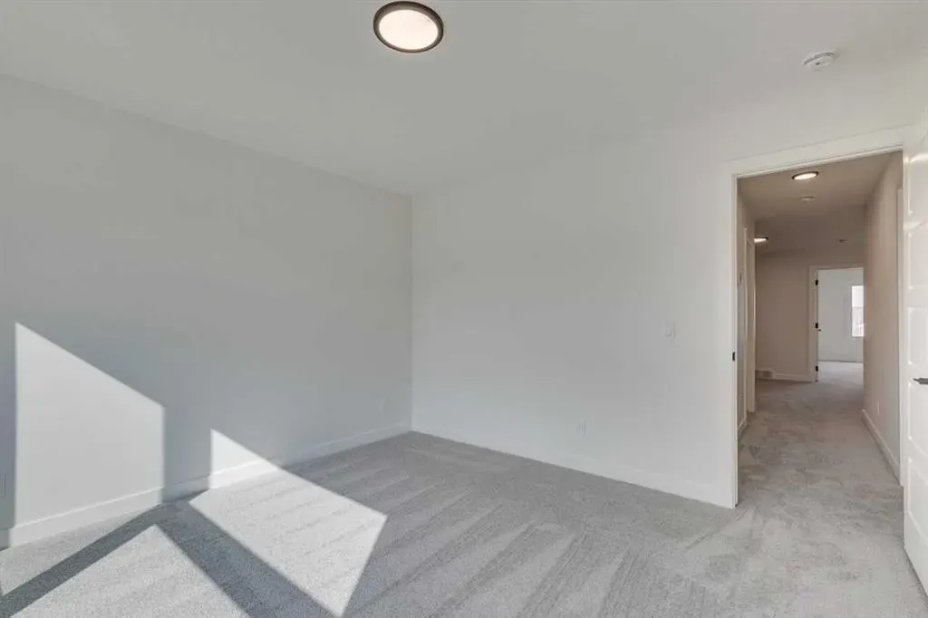 104 Amblefield Grove NW