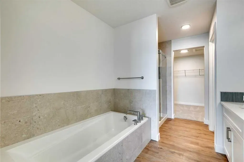 199 Sora Terrace SE