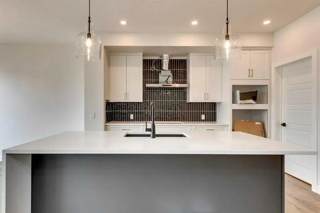 199 Sora Terrace SE