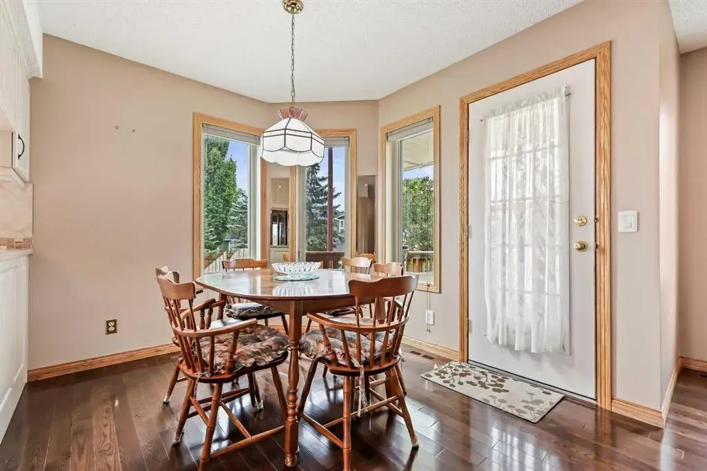 260 Sun Valley Drive SE