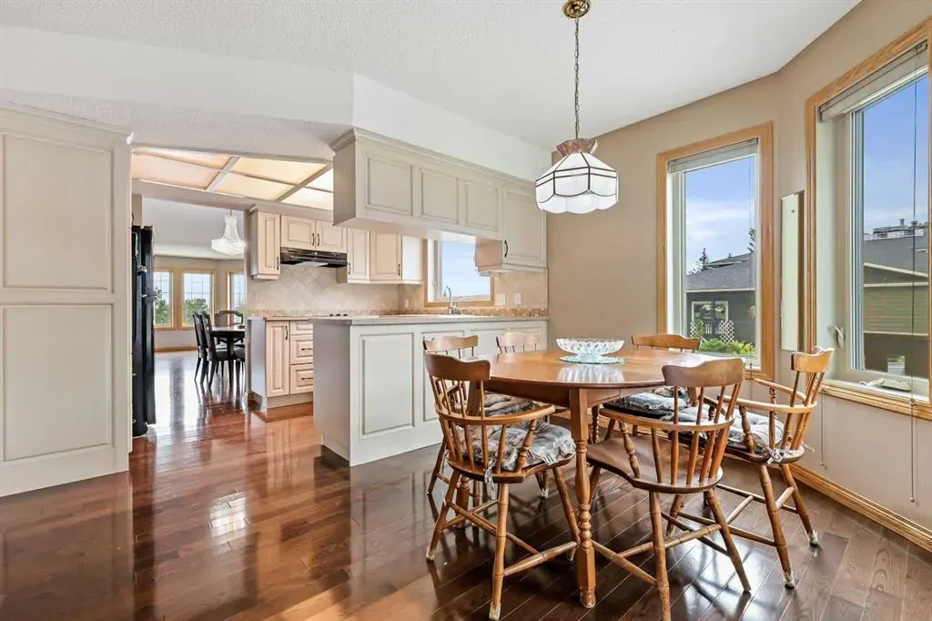 260 Sun Valley Drive SE