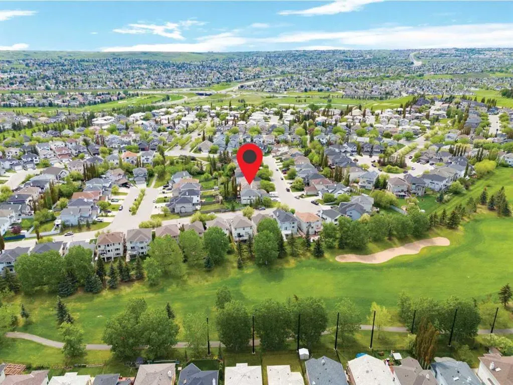 175 Panorama Hills Close NW