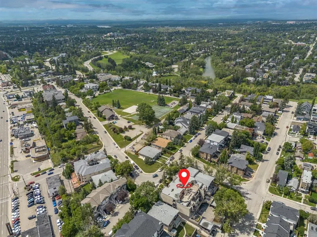 60 38a Avenue SW, #305