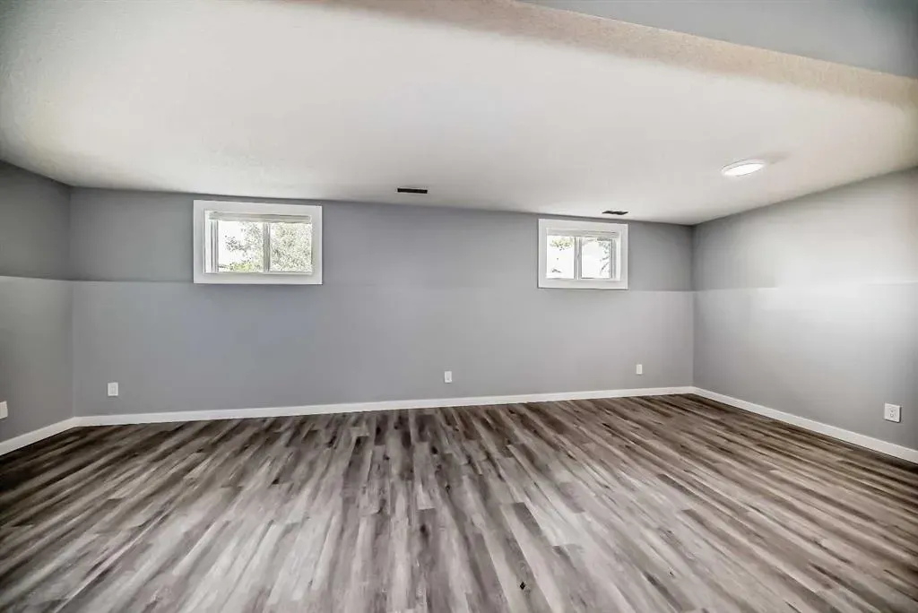 128 Castlebrook Rise