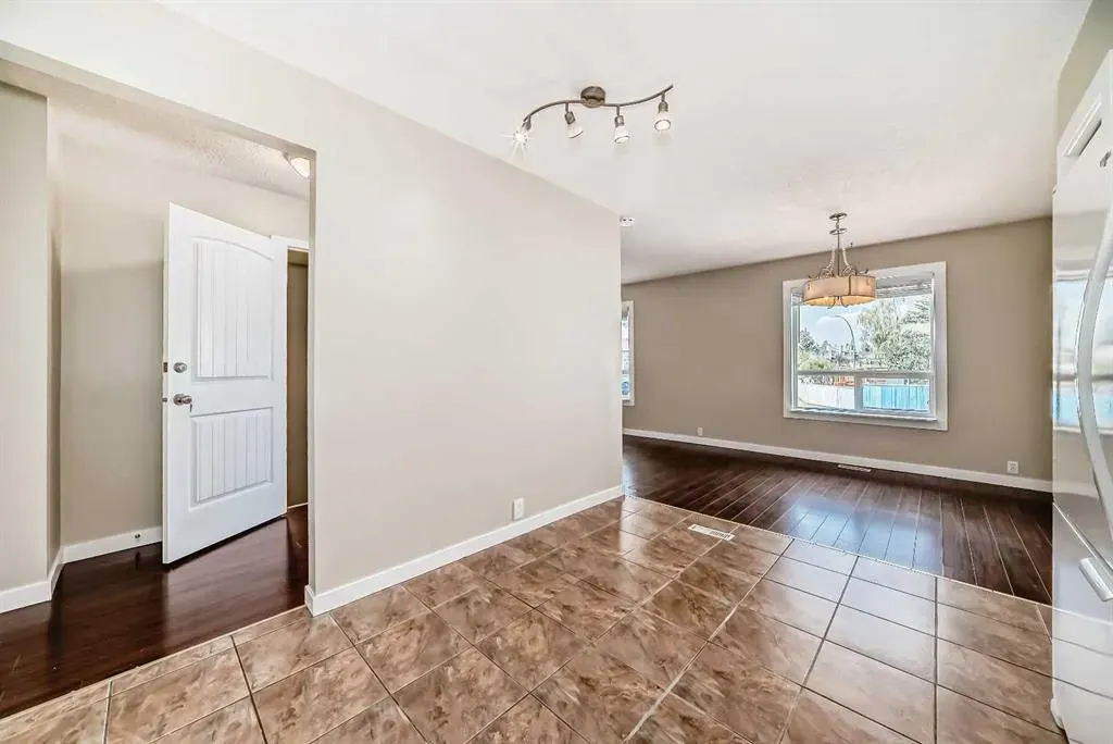 128 Castlebrook Rise