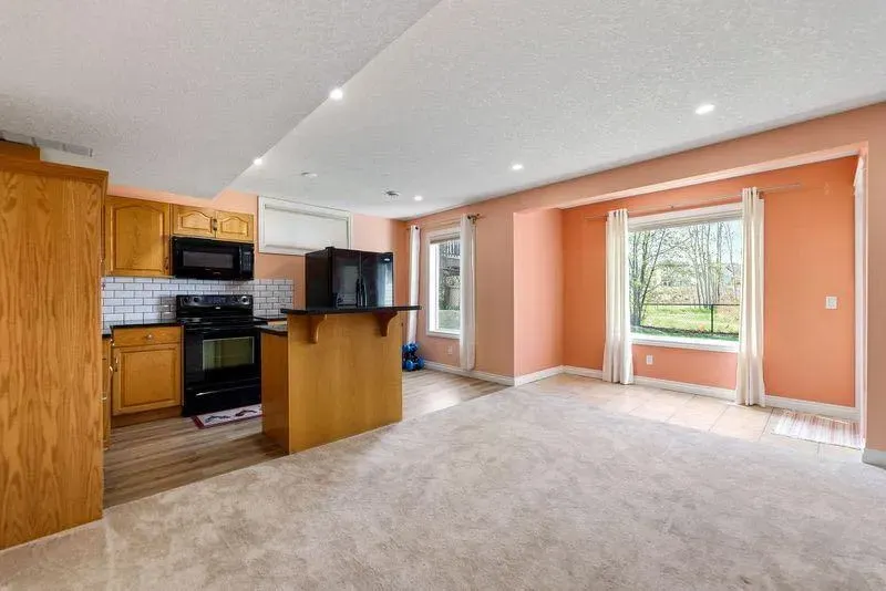 115 Kincora View NW
