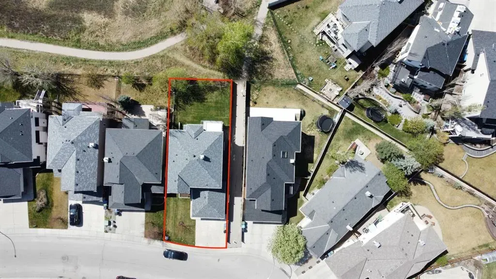 115 Kincora View NW