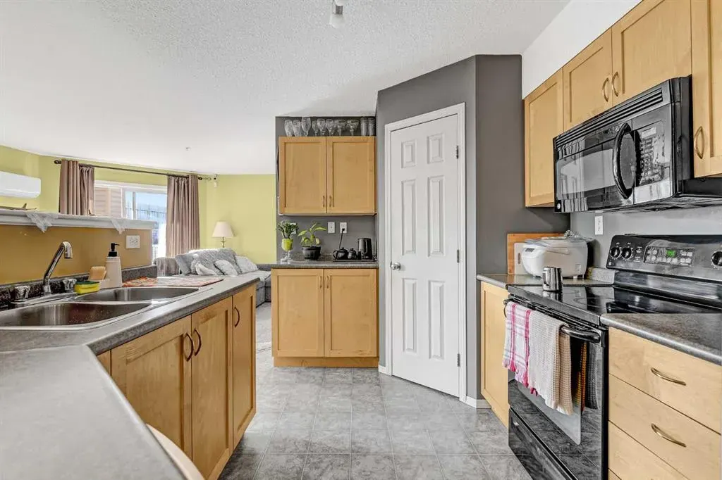 11220 104th Avenue, ##114