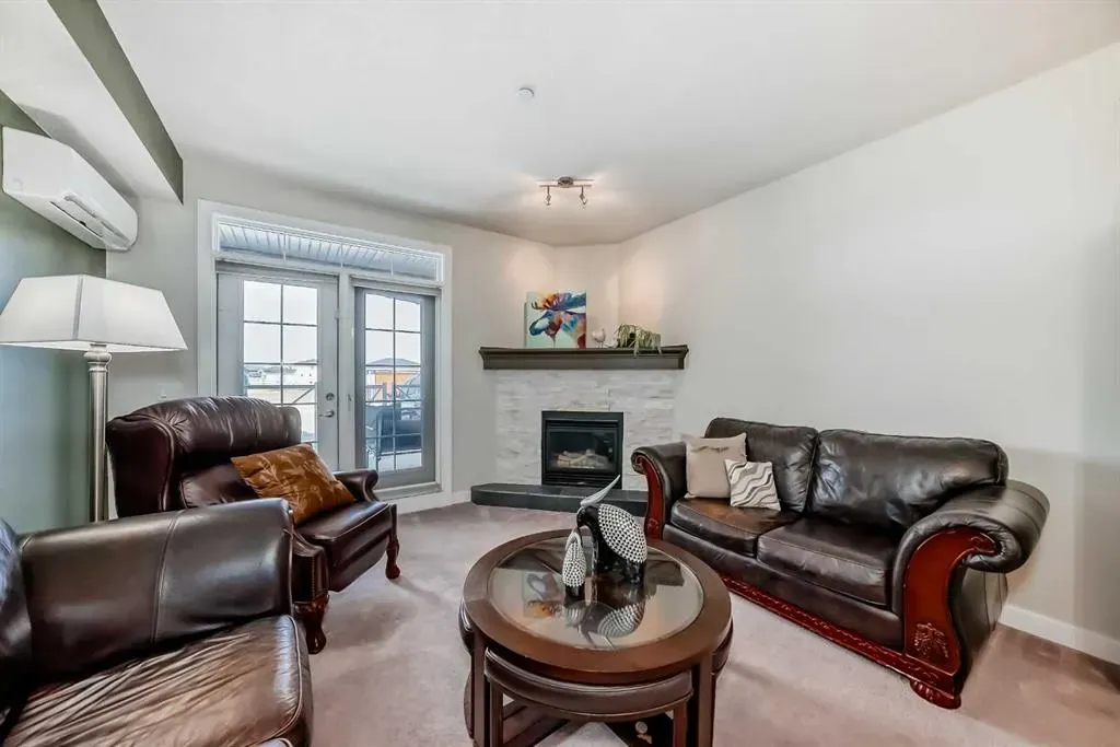 1005A Westmount Drive, #105