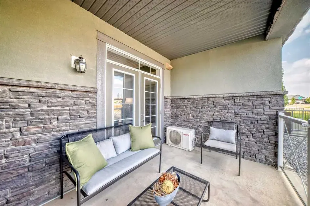 1005A Westmount Drive, #105