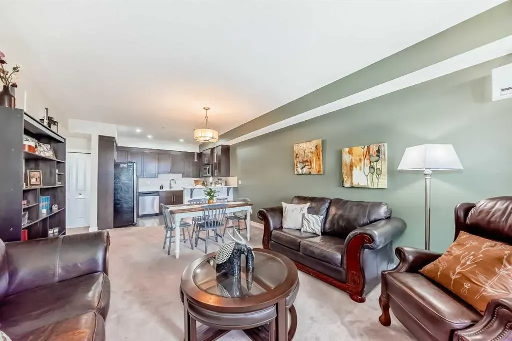 1005A Westmount Drive, #105