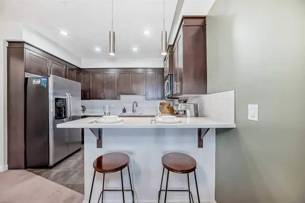 1005A Westmount Drive, #105