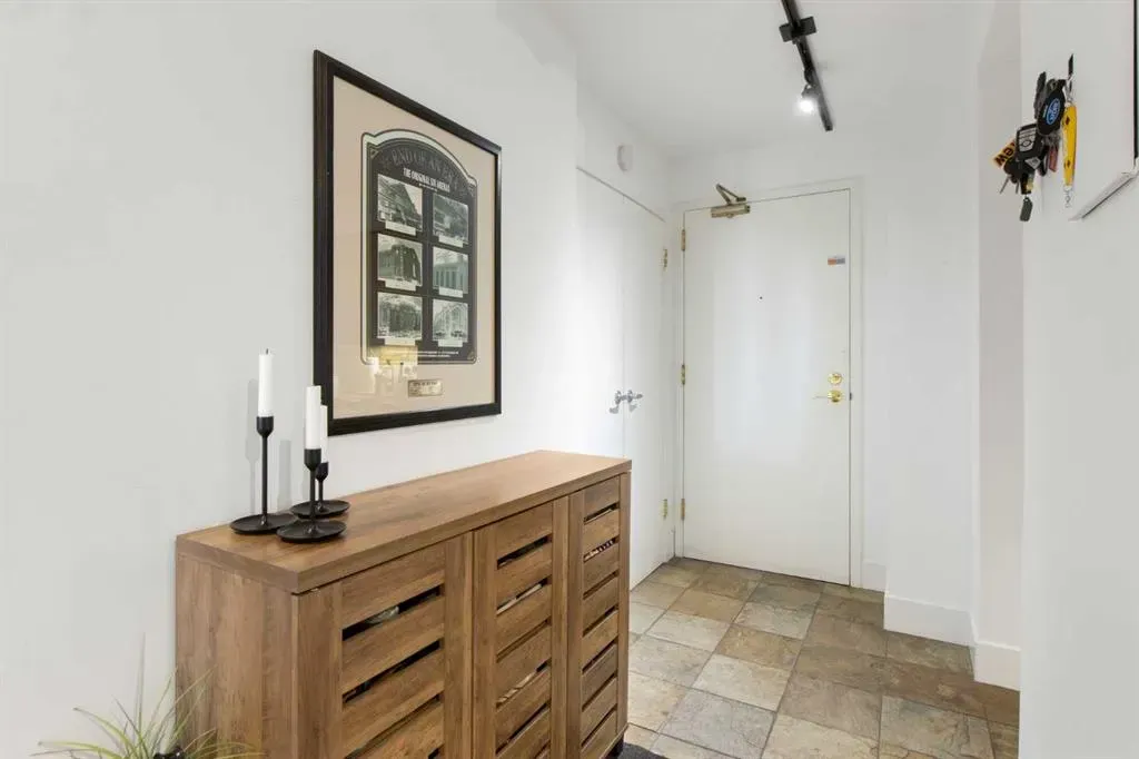 133 25 Avenue SW, #7B