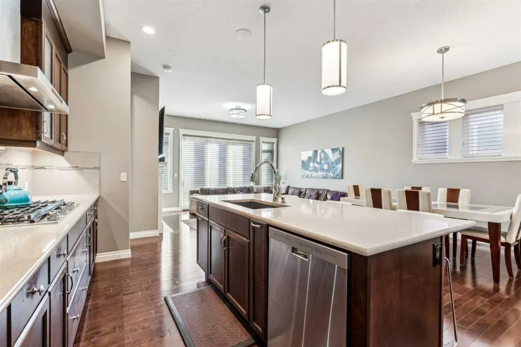 318 Mahogany Manor SE