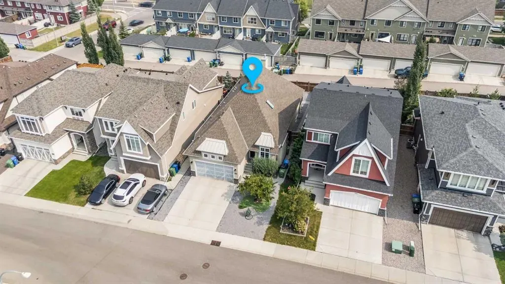 318 Mahogany Manor SE
