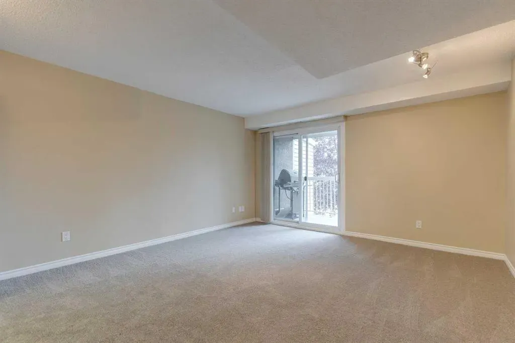 3015 51 Street SW, #5