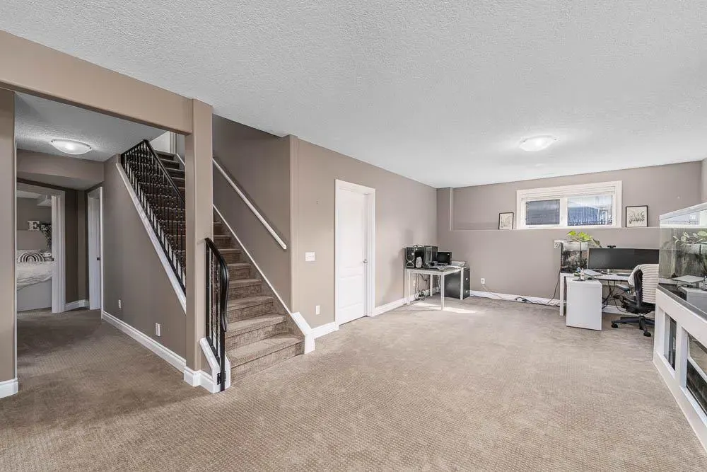 1015 Carriage Lane Drive