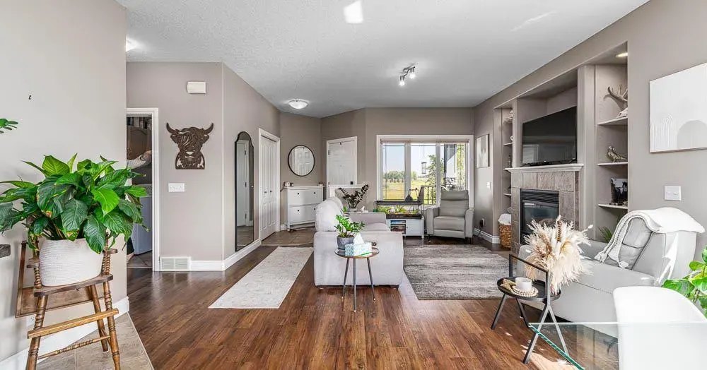 1015 Carriage Lane Drive