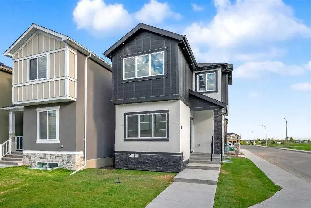 110 Saddlepeace Crescent NE