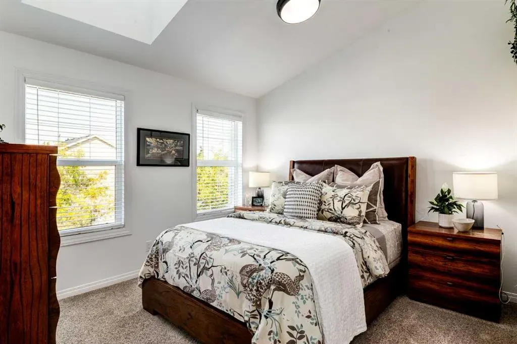 37 Prestwick Park SE
