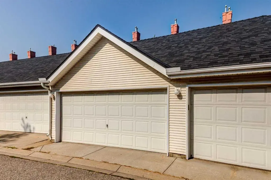 37 Prestwick Park SE