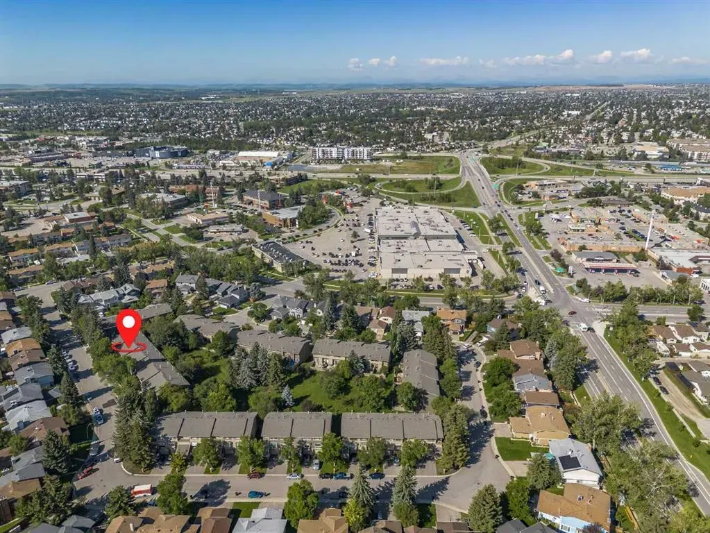 99 Midpark Gardens SE, #25