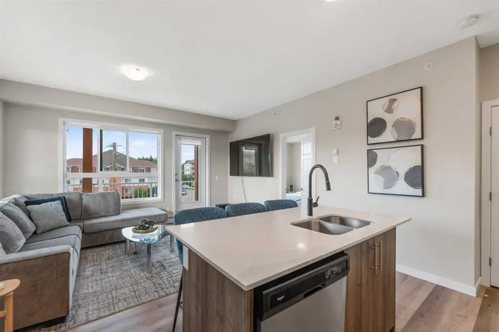 1605 17 Street SE, #302