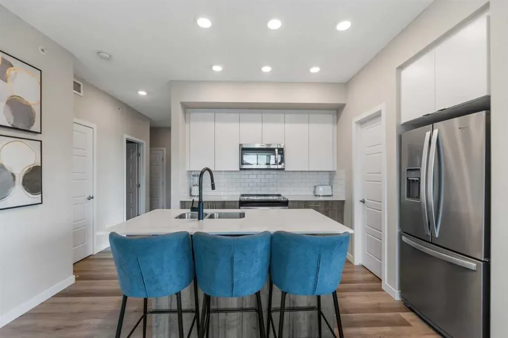 1605 17 Street SE, #302
