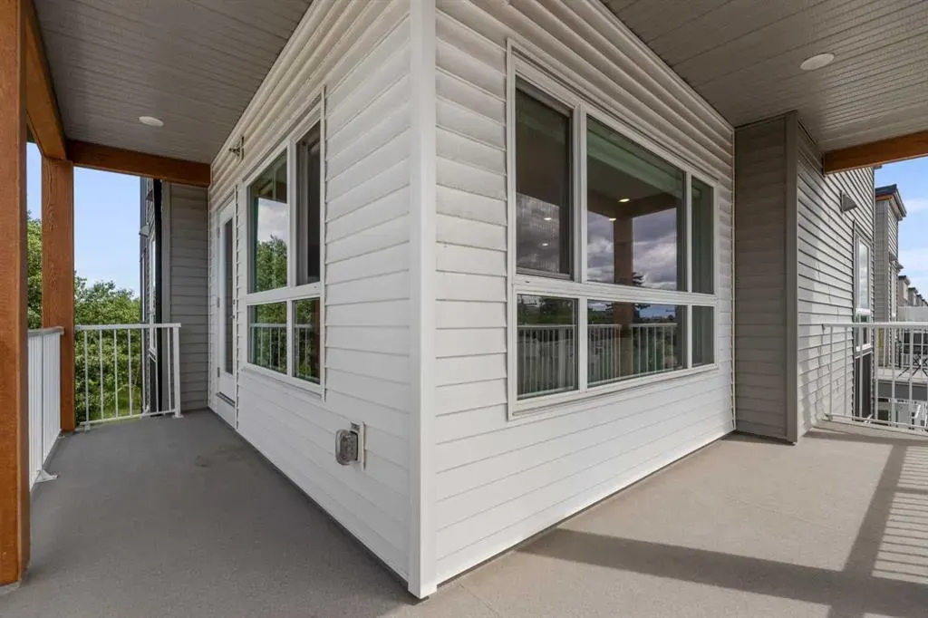 1605 17 Street SE, #302