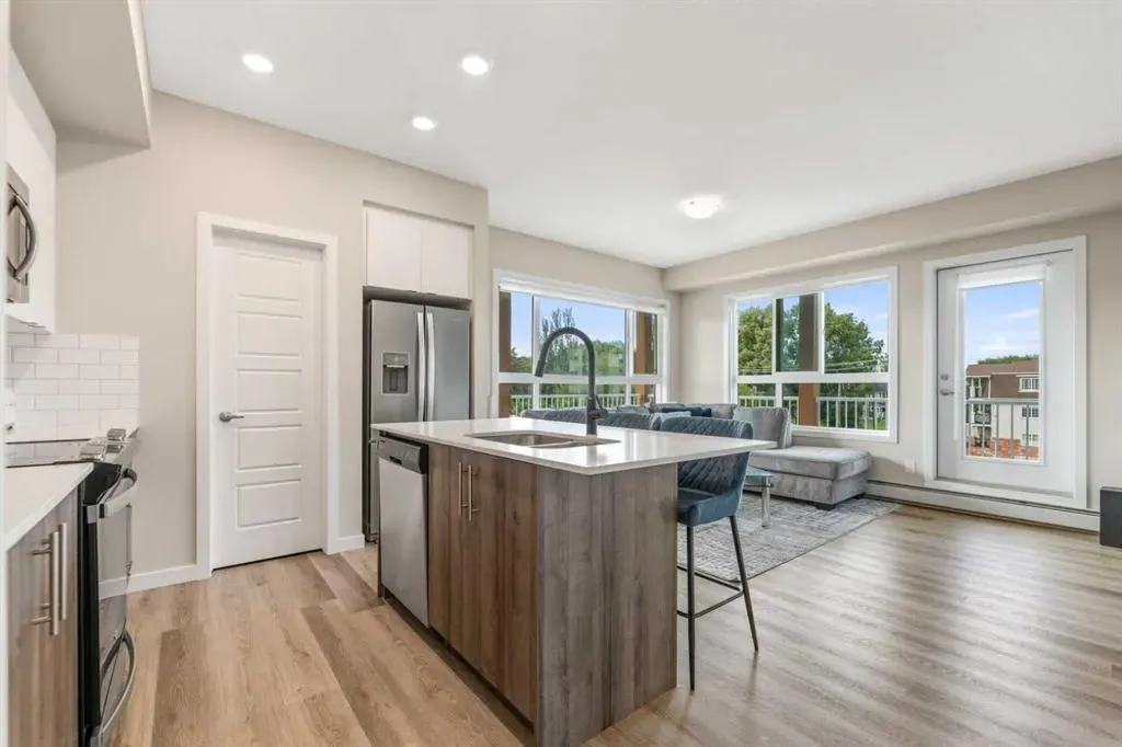 1605 17 Street SE, #302