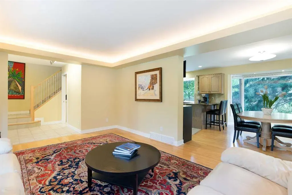 2 Varston Place NW