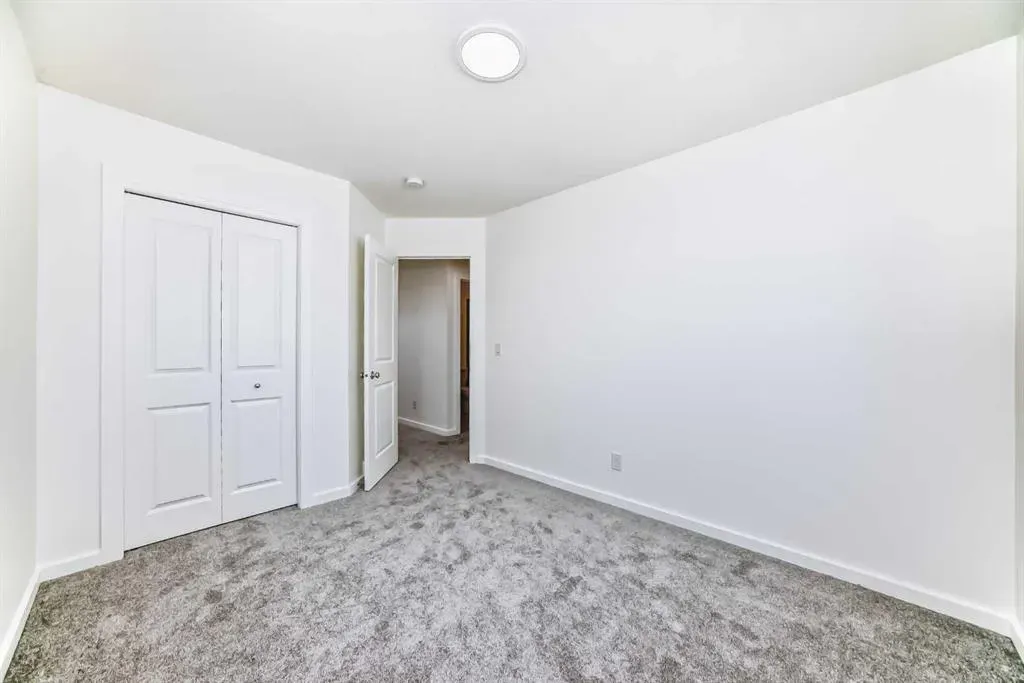 12 Starling Place NW