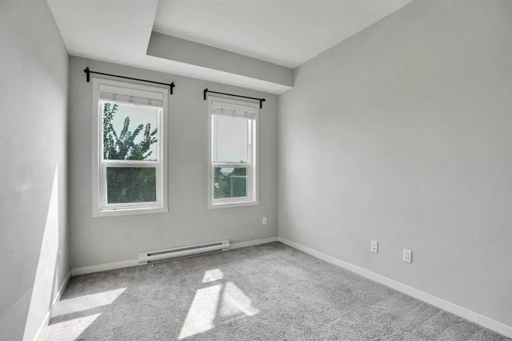 20 Seton Park SE, #203